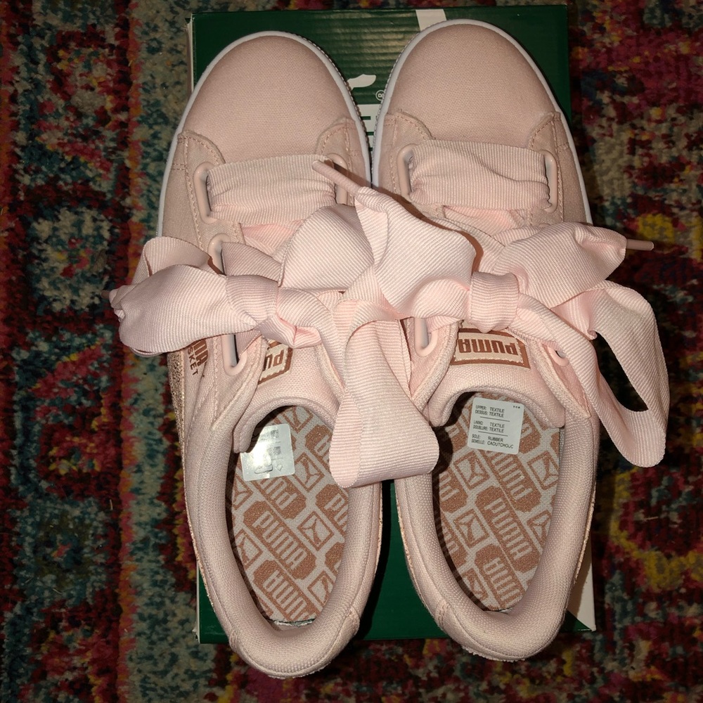 PUMA Basket Heart Rose GOLD 9 Canvas ♥️